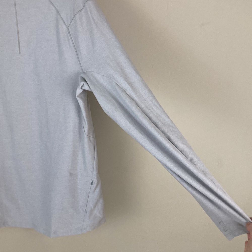 Lululemon men’s long-sleeve 124 gray/blue shirt, medium - Picture 11 of 16